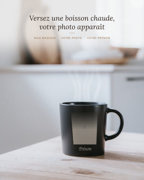Visuel d'illustration : mug magique personnalisé, la photo apparaît avec une boisson chaude